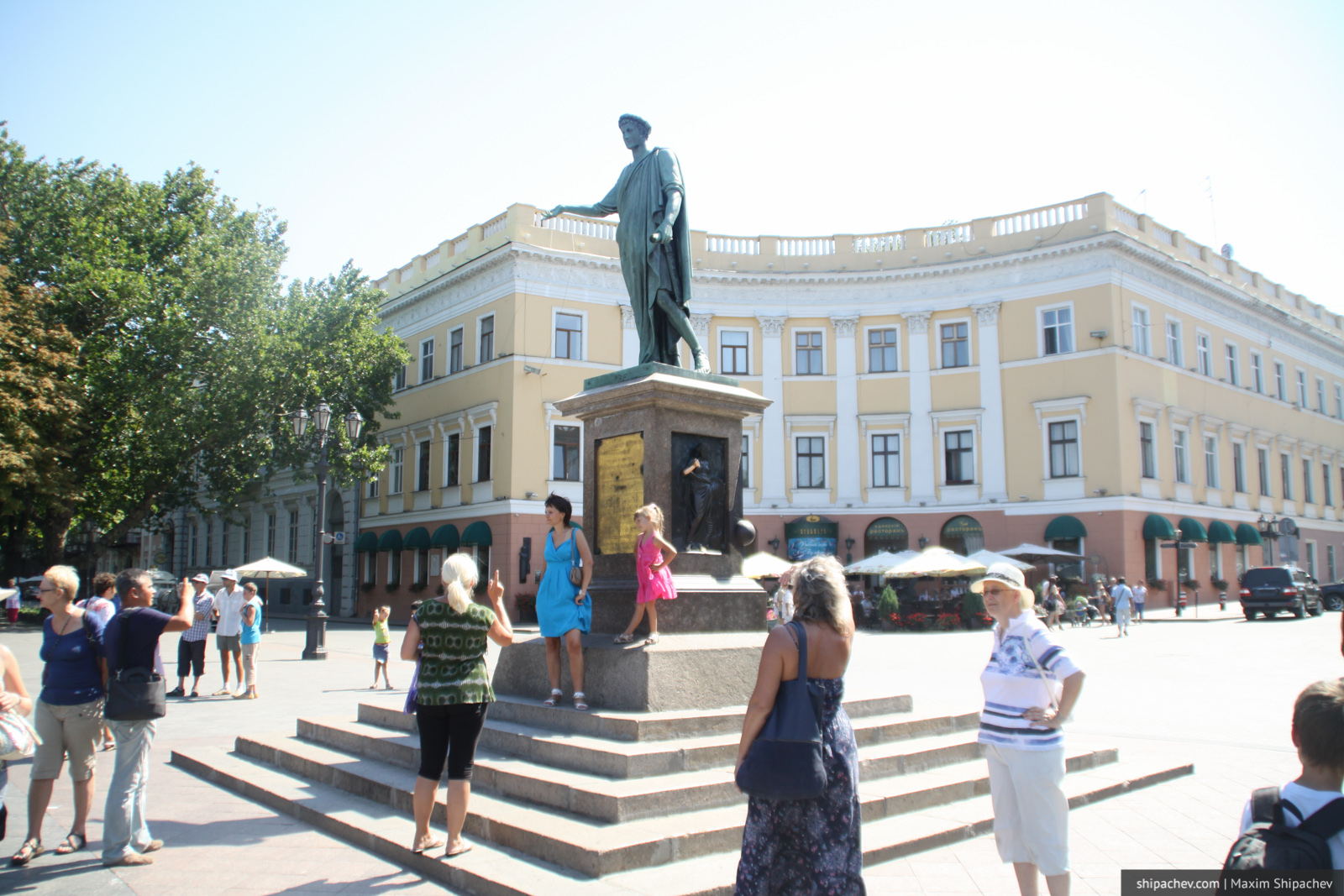 Памятник де Ришельё на Приморском бульваре, он же Дюк