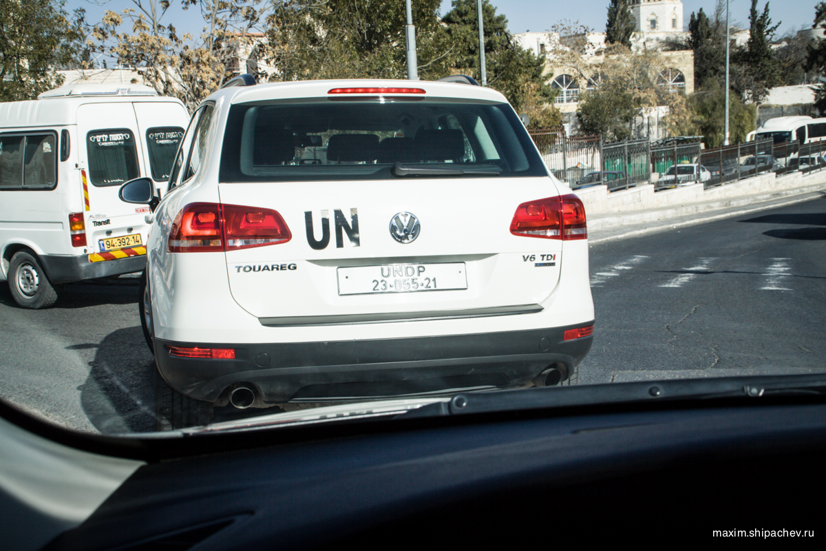 У ООН свои автомобильные номера